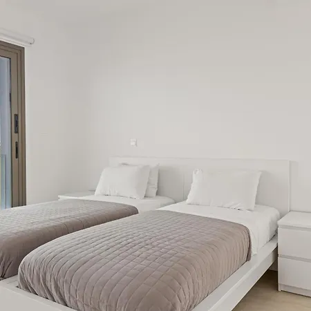 Вілла Serenity Waves 11