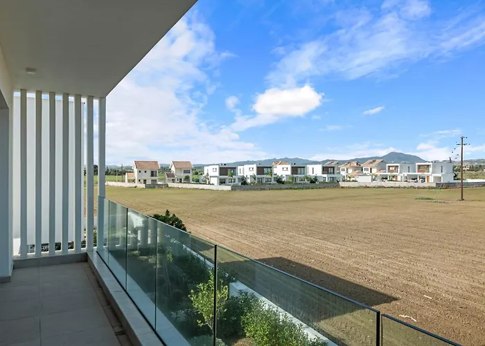 Βίλα Serenity Waves 11 *