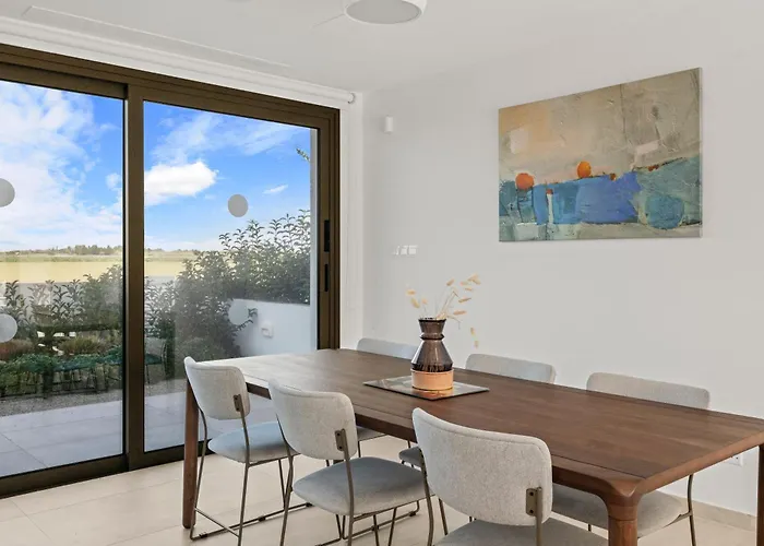 Serenity Waves 11 Βίλα