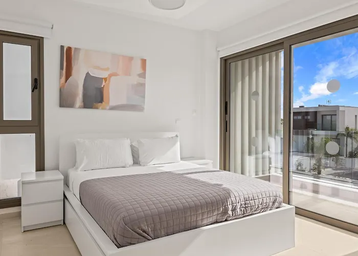 Βίλα Serenity Waves 11 *